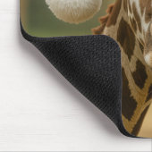 Christmas Giraffe With Holiday Gift マウスパッド (コーナー)