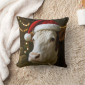 Christmas Hereford Cow Wearing a Santa Hat クッション (ブランケット)