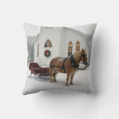 Christmas Horse-Drawn Sleigh Waiting By a Chapel クッション (裏面)