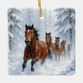 Christmas Horses Running Through a Snowy Forest セラミックオーナメント (正面)