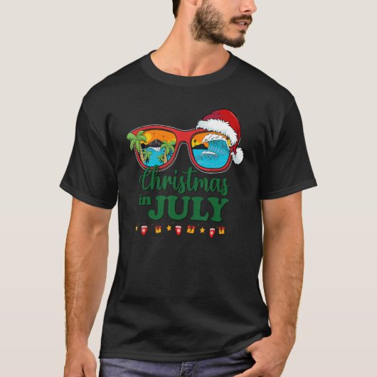 Christmas in July Santa Hat Sunglasses Summer Vaca Tシャツ (正面)