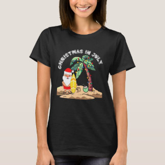 Christmas In July Santa Holding Surf Board On Trop Tシャツ