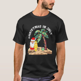 Christmas In July Santa Holding Surf Board On Trop Tシャツ