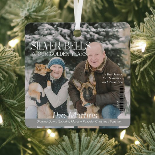Christmas in Retirement Magazine Cover メタルオーナメント (インサイチュ)