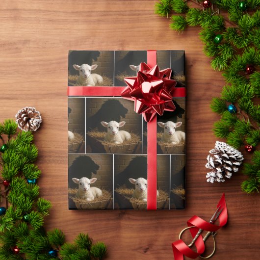 Christmas Lamb In a Manger With Lion Shadow ラッピングペーパー (クリスマスギフト)