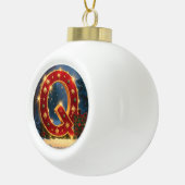 Christmas Letter Q Ornament | Red Gold Monogram セラミックボールオーナメント (右)