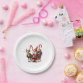 Christmas Light Gnome Santa Claus Riding Sleigh Hi ペーパープレート (パーティー)