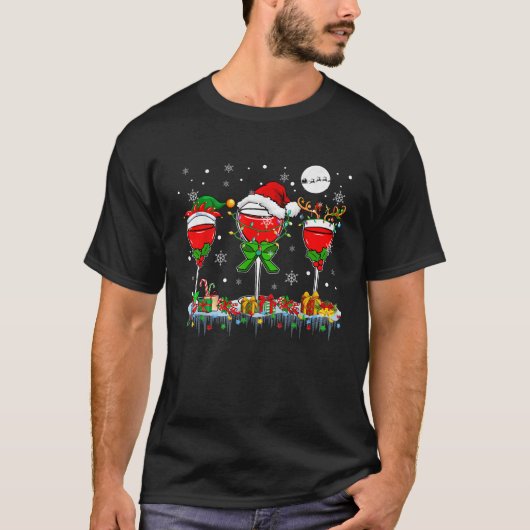 Christmas Light Three Santa Reindeer Elf Wine Glas Tシャツ (正面)