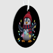 Christmas Lights Penguin Wearing Xmas Hat Penguins オーナメント (正面)