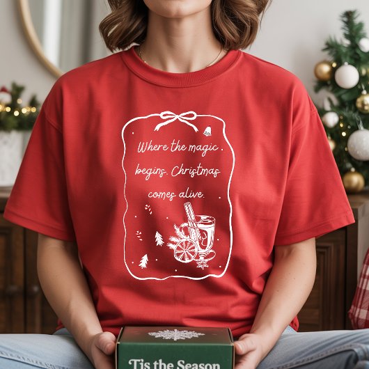 Christmas Magic Begins – Holiday Quote Design Tシャツ