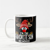 Christmas Matching I'm The Favorite Son Reindeer  コーヒーマグカップ (左)