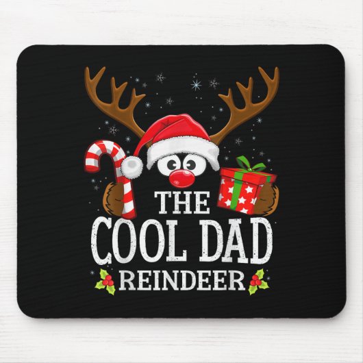 Christmas Matching The Cool Dad Reindeer Family  マウスパッド (正面)