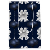 Christmas Navy Bow Velvet Pattern ミディアムペーパーバッグ (裏面)