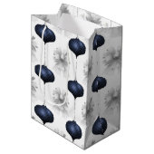 Christmas Navy Bow Velvet Pattern ミディアムペーパーバッグ (正面アングル)