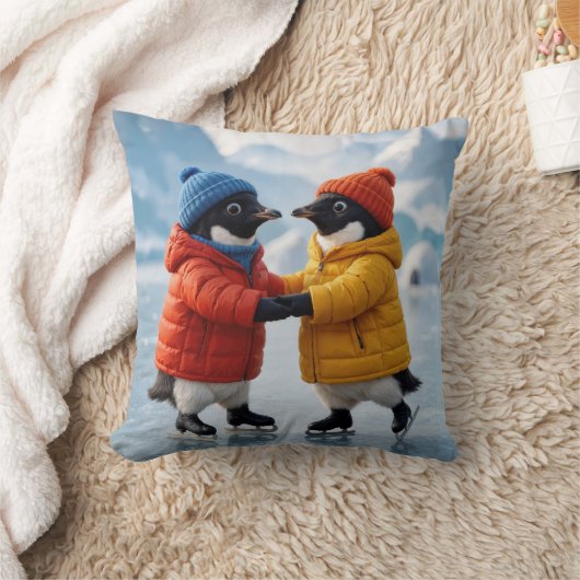 Christmas Pair of Penguins Ice Skating  クッション (ブランケット)