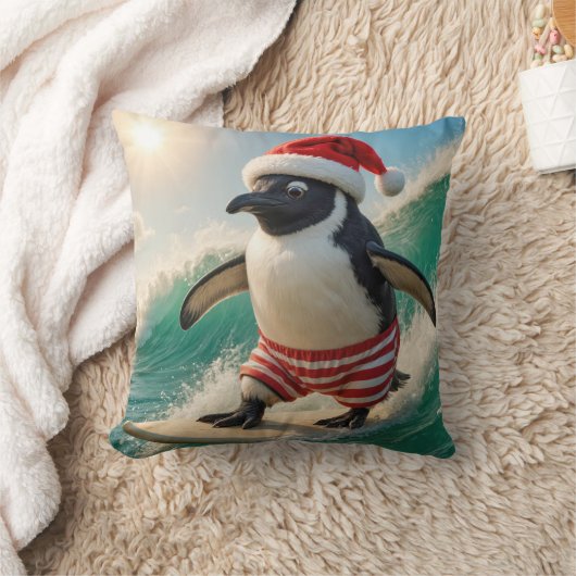 Christmas Penguin Surfing On an Ocean Wave クッション (ブランケット)