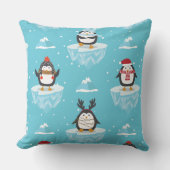 Christmas Pillow with Iceberg Pattern クッション (正面)