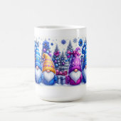 Christmas Purple & Blue Gnomes コーヒーマグカップ (中央)
