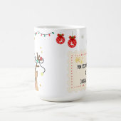 Christmas Reindeer – Powered by Hot Cocoa & Cheer コーヒーマグカップ (中央)