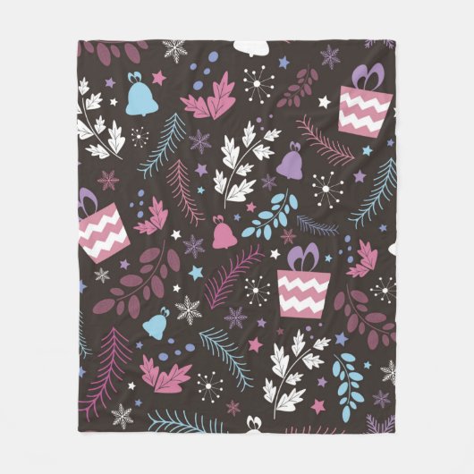 Christmas seamless pattern with tree,  snow,  gift フリースブランケット (正面)