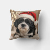 Christmas Shih Tzu Dog With Santa Hat クッション (裏面)