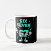 Christmas Six Seven 67 Funny 6-7 Meme Retro Cartoo コーヒーマグカップ (左)