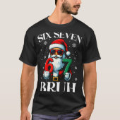 Christmas Six Seven Bruh Meme 6 7 Slang Cool Santa Tシャツ (正面)