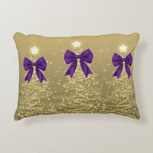 Christmas Sparkling Trees Gold Faux Purple Bow  アクセントクッション (正面)
