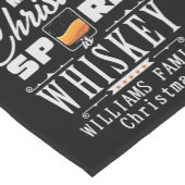 Christmas Spirit Is Whiskey Bourbon Xmas Gift ショートテーブルランナー (コーナー)