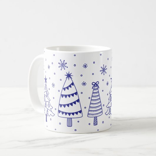 Christmas Tree in Snow Blue and White Inky Doodles コーヒーマグカップ (正面左)