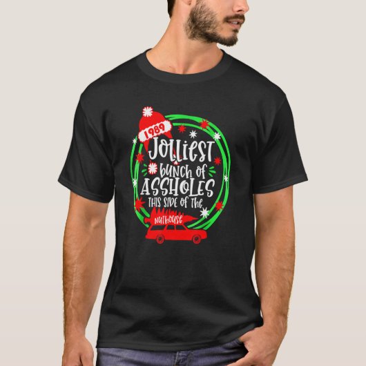 Christmas Tree Red Truck Jolliest Bunch Of A Holes Tシャツ (正面)