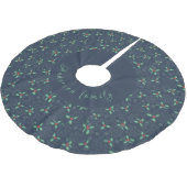 Christmas tree skirt, holly and snowflakes on blue ブラッシュドポリエステルツリースカート (アングル)
