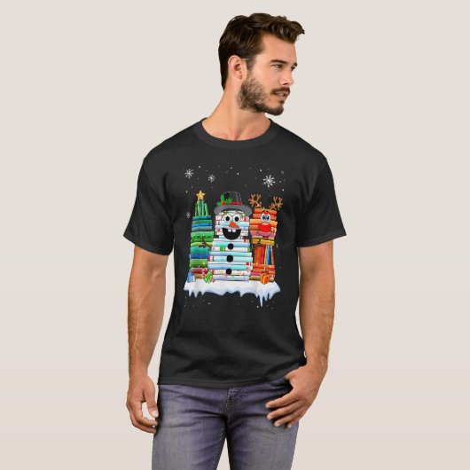 Christmas Tree Snowman Reindeer Book Stack Librari Tシャツ (正面フル)