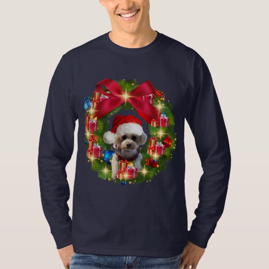 Christmas Wreath With Poodle Santa Hat T-Shirt Tシャツ (正面)
