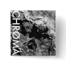 CHRØMAの錆のバッジ