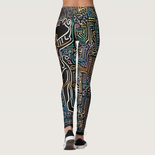 "ChromaDreamレギンス：の万華鏡のように千変万化するパターン レギンス (裏面)