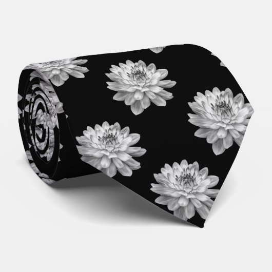 Chrysanthemum Pattern - Black and White ネクタイ (ロール)