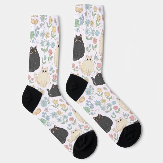 Chubby Cute Cats and Pastel Flowers Pattern Socks ソックス (右)