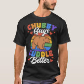 Chubby Guys Cuddle Better Gay Grizzly Bear Pride M Tシャツ (正面)