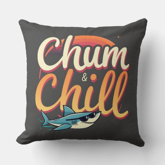 Chum and Chill クッション (正面)