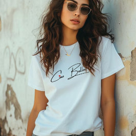 Ciao Bellaスクリプト女性のTシャツ Tシャツ