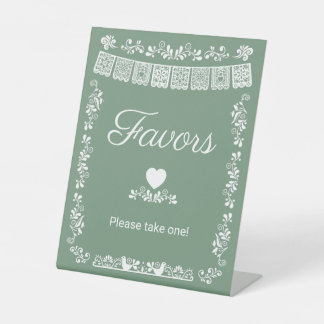 Cielito Lindo Baby Shower Favors Sage Green 台座サイン