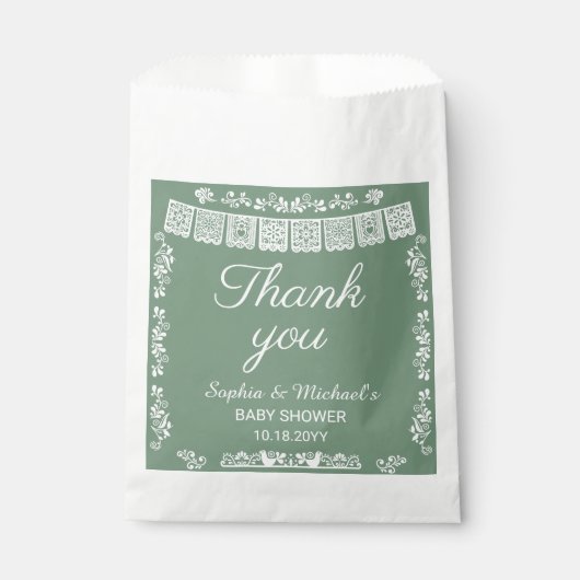 Cielito Lindo Sage Green Papel Picado Baby Shower フェイバーバッグ (正面)