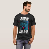 Cigar Smoking Ape I Smoke Cigars You Can Trust Tシャツ (正面フル)