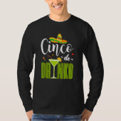 Cinco De Drinko Mexican Fiesta Drinking Party Men  Tシャツ (正面)