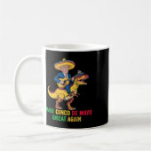 Cinco De Mayo再素晴らしび恐竜の部分を持つトランプ コーヒーマグカップ (左)