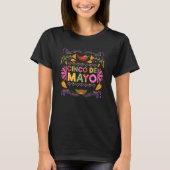 Cinco De Mayo Burritos Mexico Tacos and Avocado  1 Tシャツ (正面)