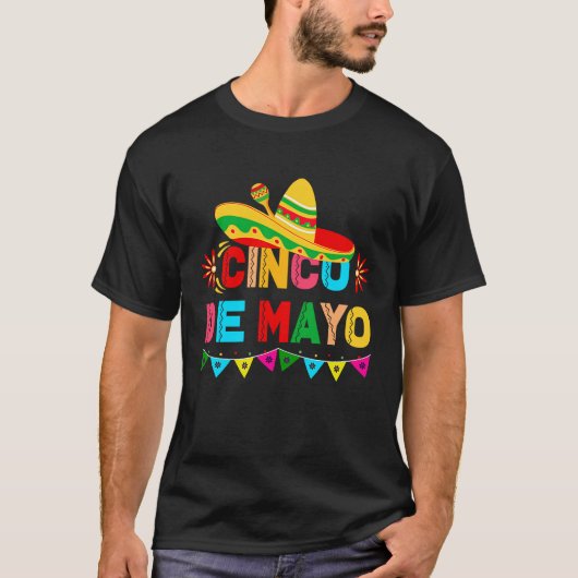 Cinco De Mayo Burritos  Mexico Tacos and Avocado Tシャツ (正面)