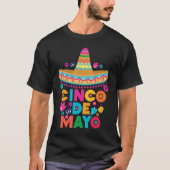 Cinco De Mayo Burritos Mexico Tacos and Avocado Tシャツ (正面)