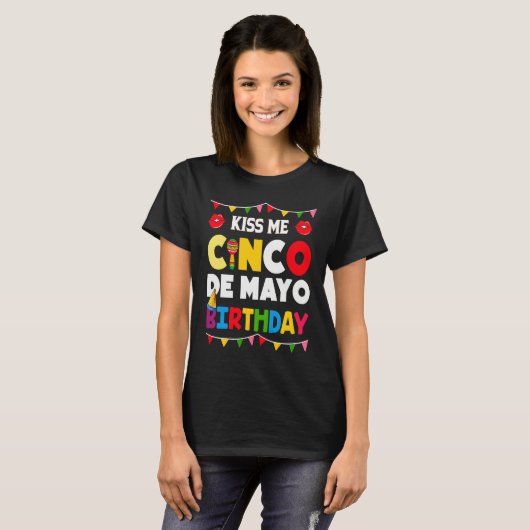 Cinco De Mayo Burritos  Mexico Tacos and Avocado   Tシャツ (正面フル)
